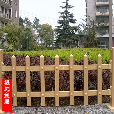 PVC草坪綠化護欄圍欄-1